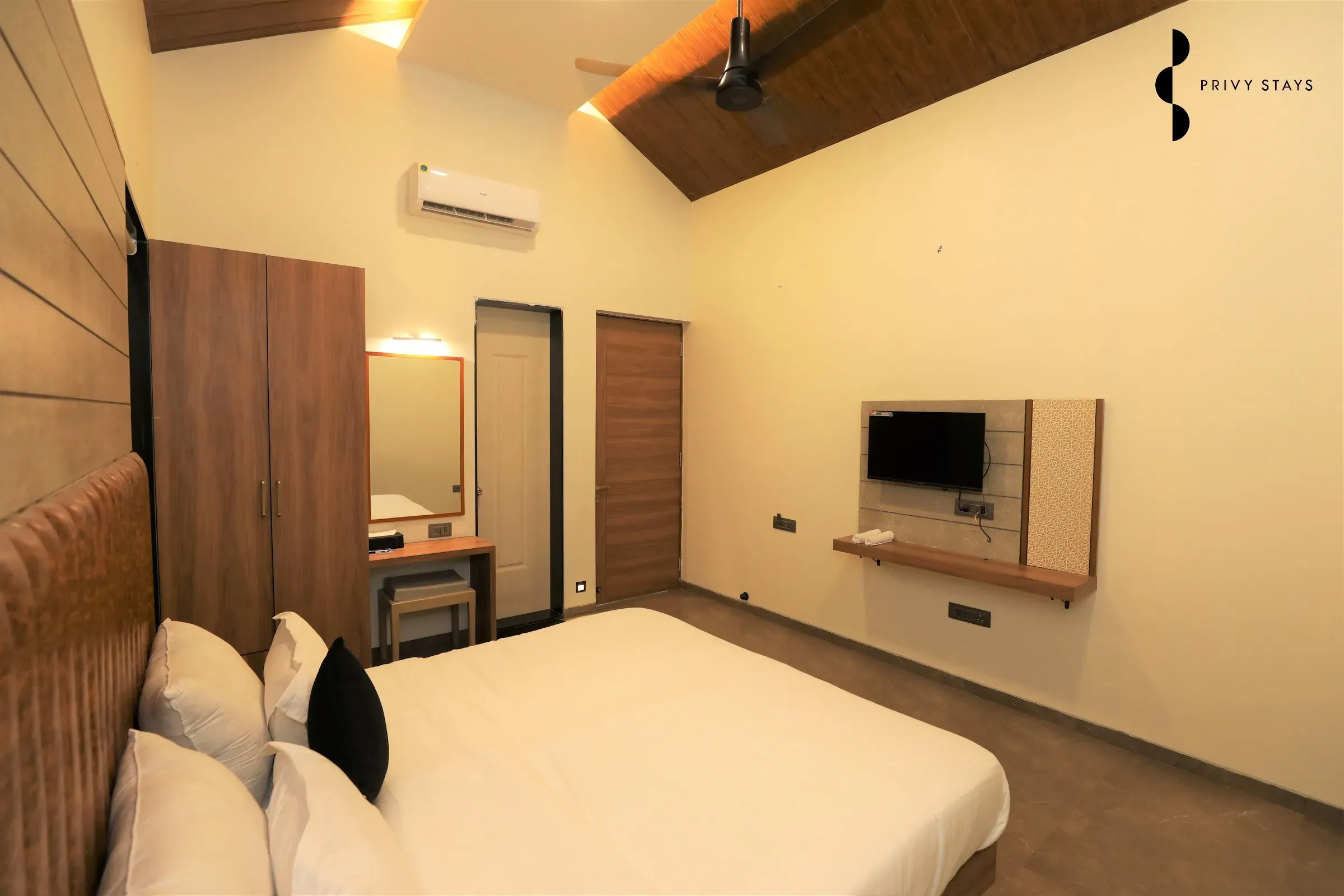Privystays Jk's Private Bungalow/Villa with Pool in Alibag/Alibaug 8