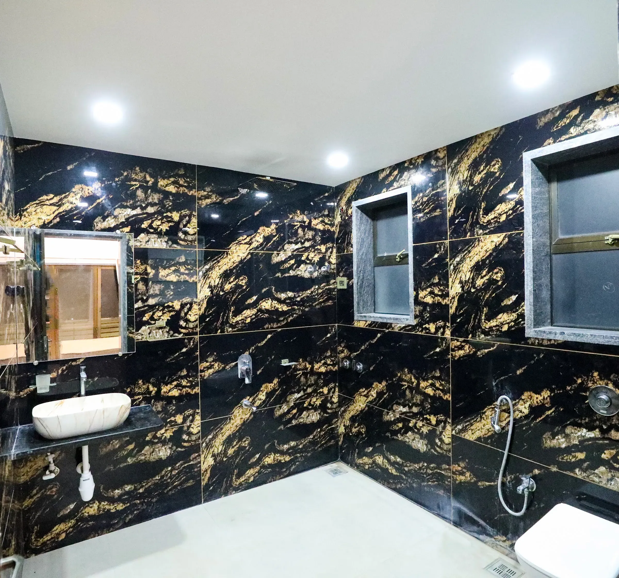 Privy Stays - Luxe Forest Villa 8