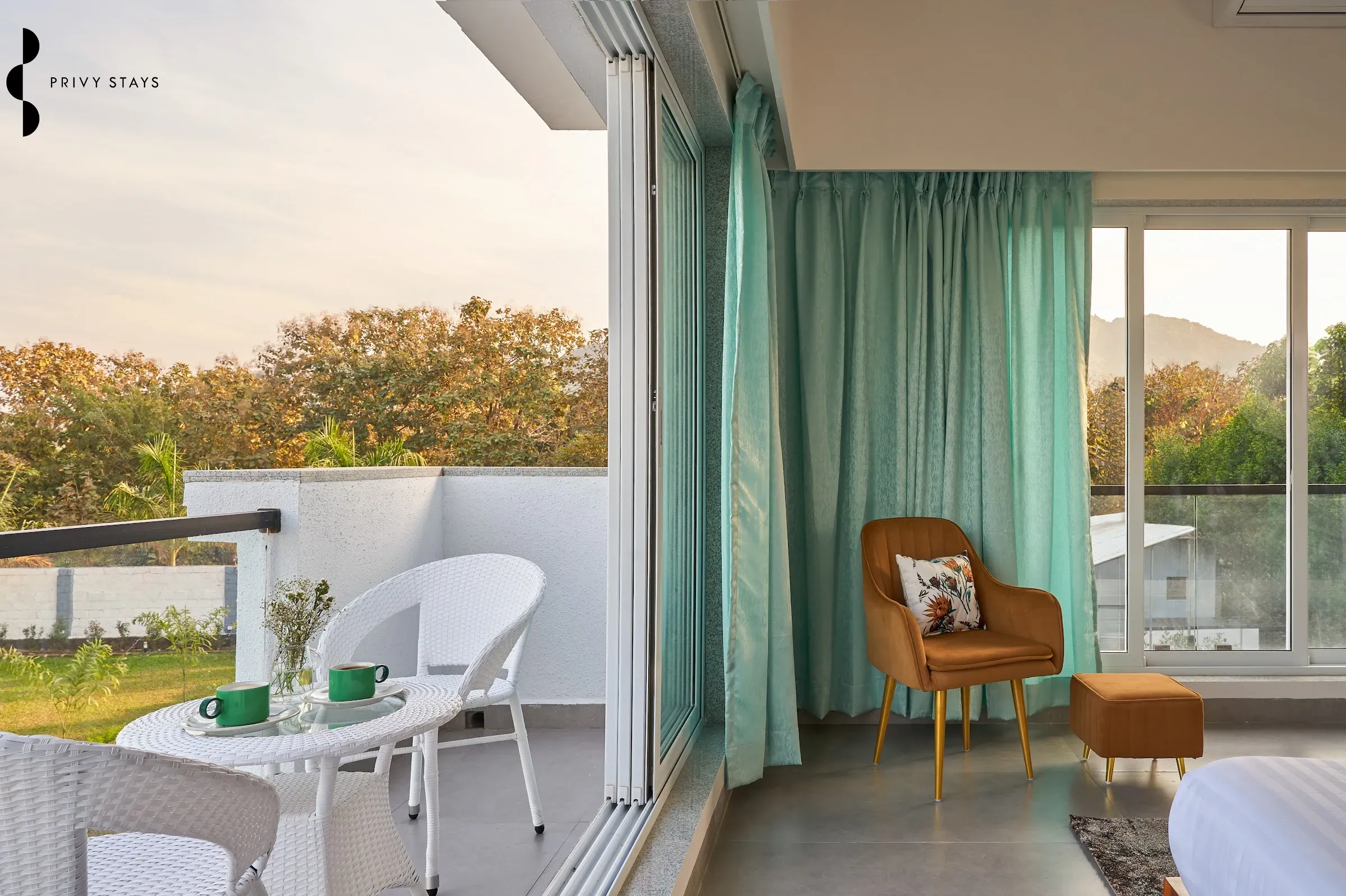 Privy Stays Elantra Villa 14