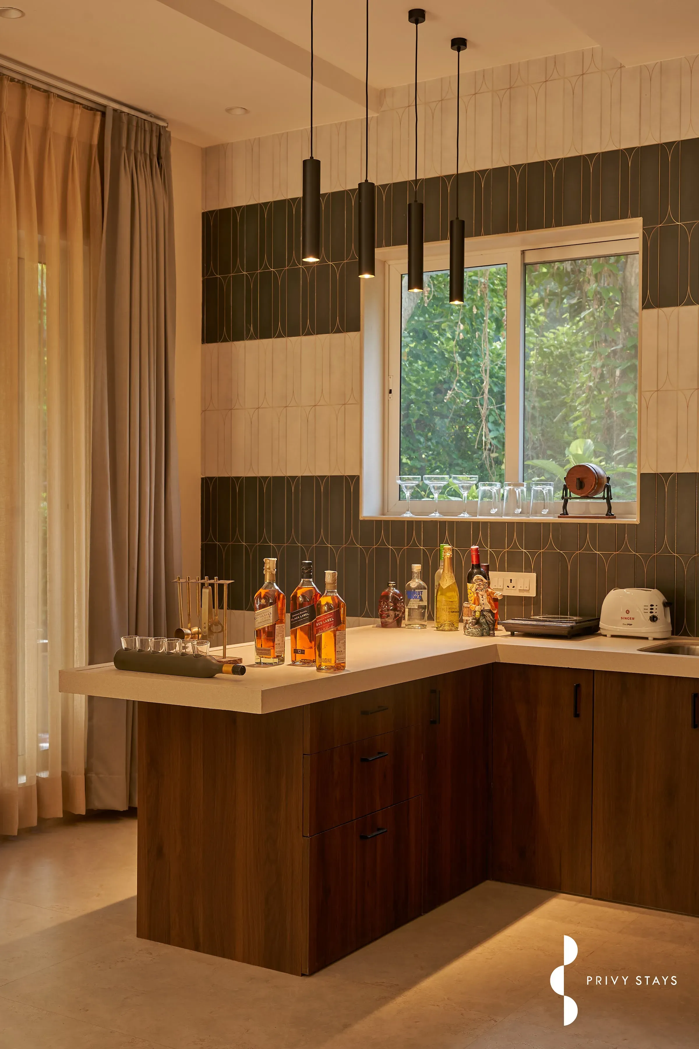 Privy Stays - Emmy's Cove Villa 9