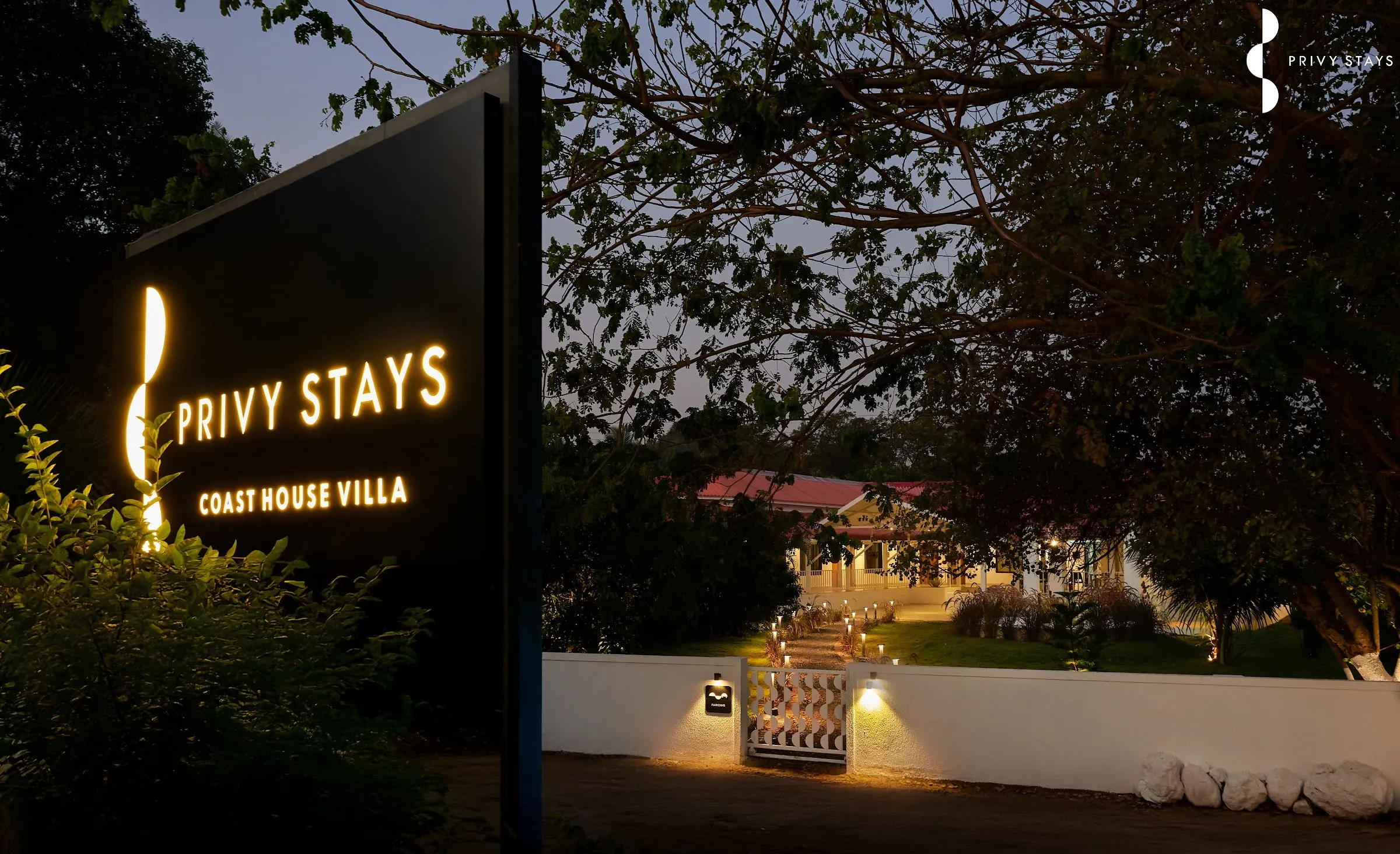 PrivyStays Coast House 15