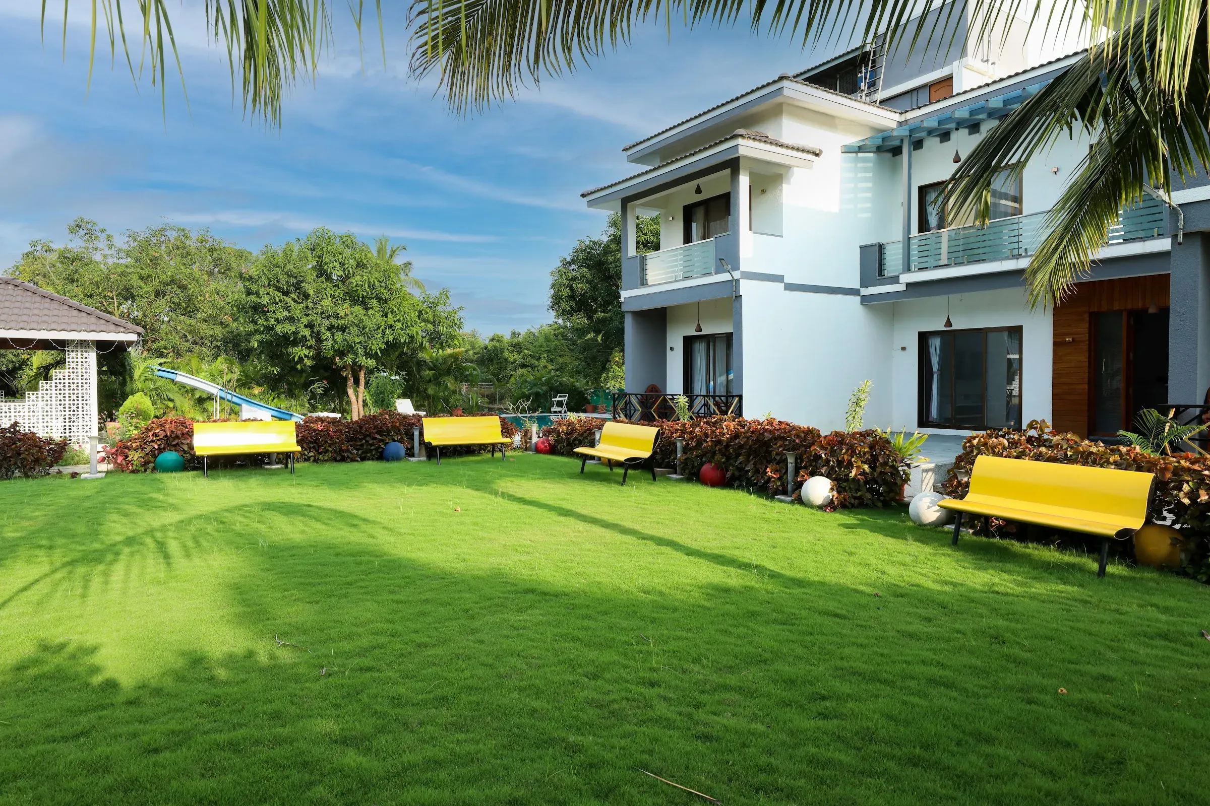 Privy Stays - Luxe Forest Villa 9